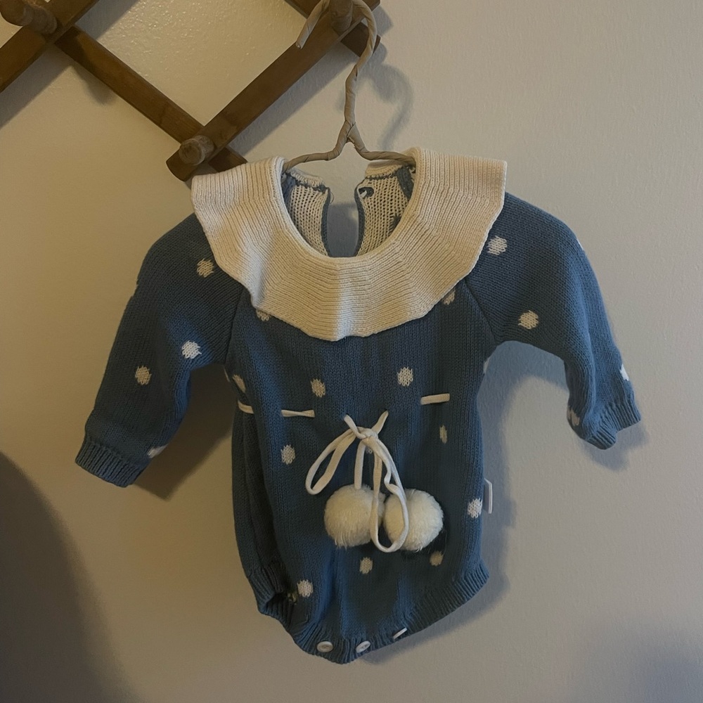 Sweater romper